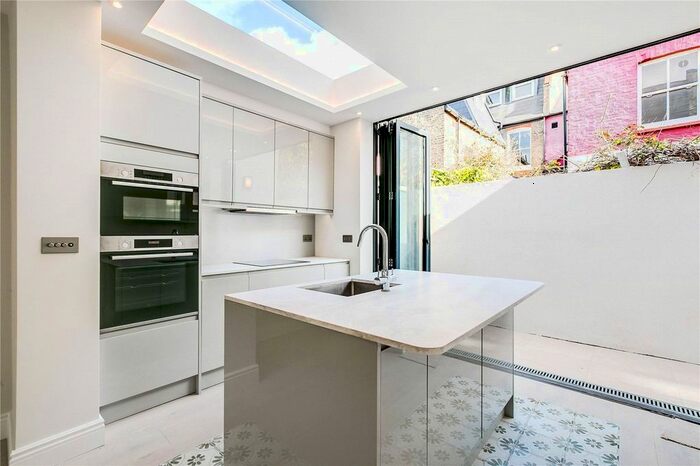 3 Bedroom Terraced House To Rent In Horder Road, London, SW6