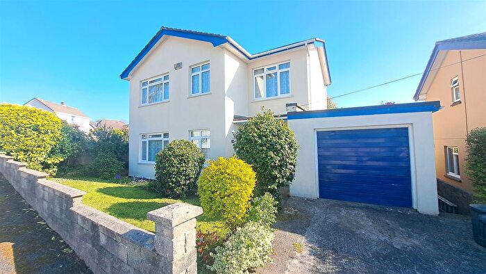 4 Bedroom Detached House For Sale In Barlowena, Camborne, TR14