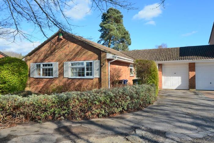 3 Bedroom Bungalow To Rent In Nuffield Drive, Owlsmoor, Sandhurst, GU47