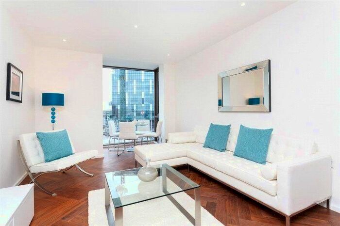 1 Bedroom Flat To Rent In Ambassador Building, New Union Square, London, SW8