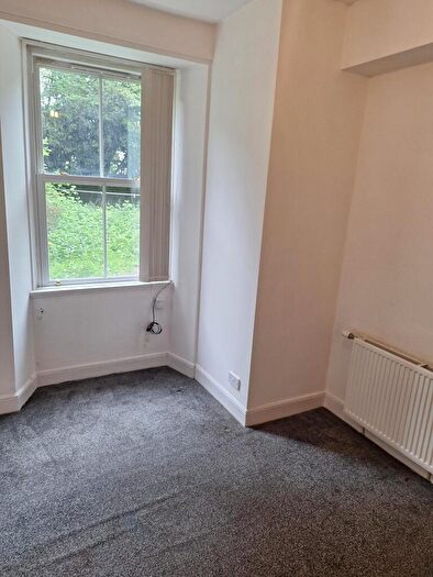 1 Bedroom Apartment To Rent In Upper Grove Place, Edinburgh, EH3