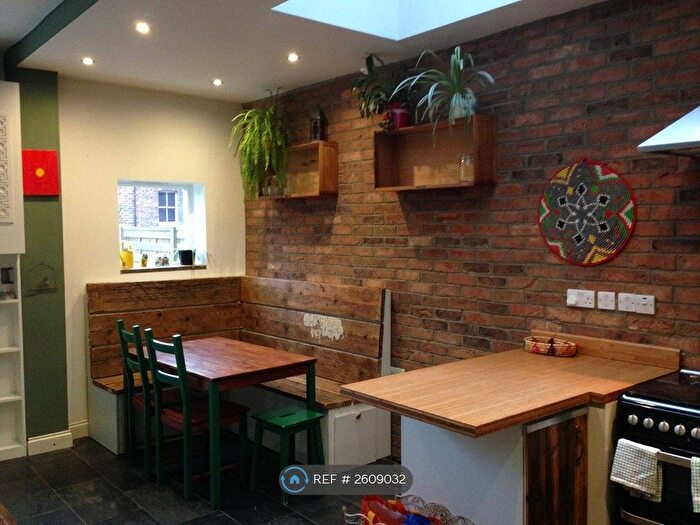 2 Bedroom Flat To Rent In Gladsmuir Road, London, N19