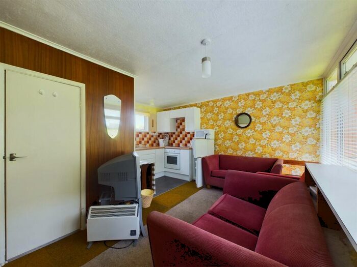 2 Bedroom Chalet For Sale In Overstrand Road, Cromer, NR27