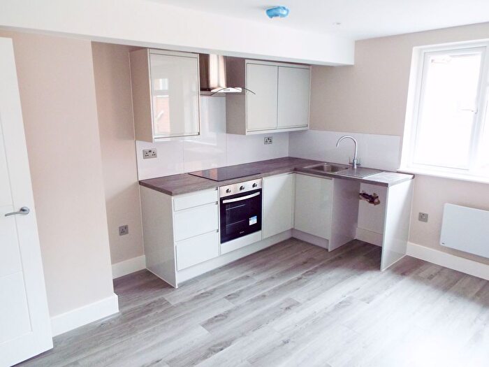 1 Bedroom Flat To Rent In Broad Street, Reading, RG1