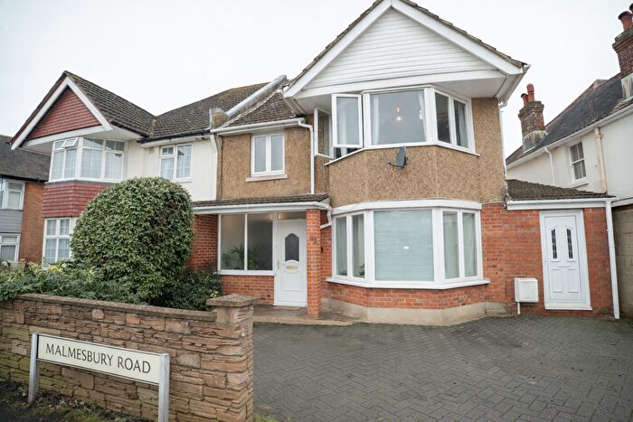 1 Bedroom Semi-Detached House To Rent In Room, Malmesbury Road, SO15