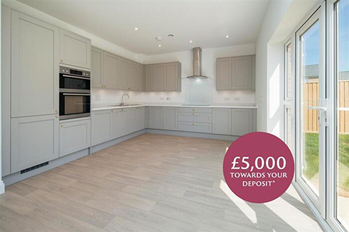 3 Bedroom Detached House For Sale In Godshill Village, PO38