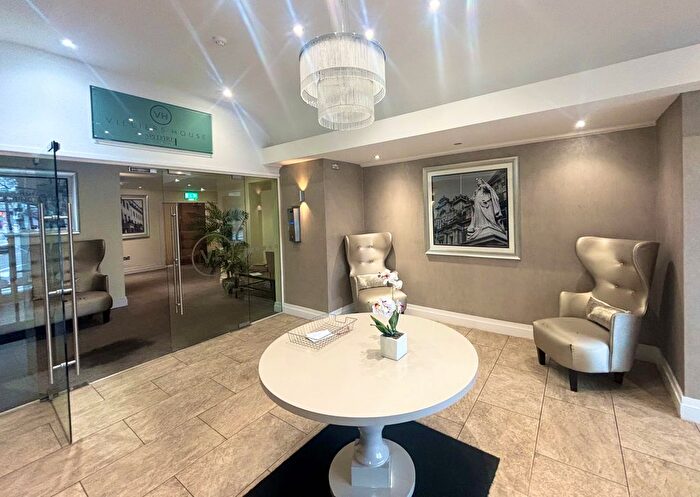 2 Bedroom Flat To Rent In Leamington Spa, CV32