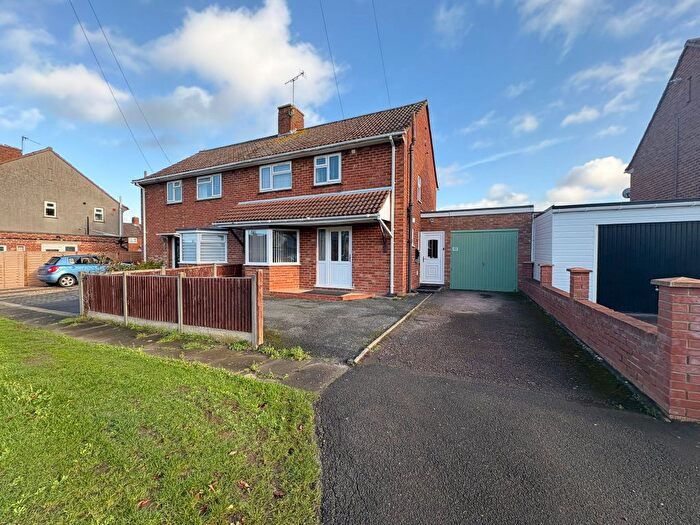 3 Bedroom Semi-Detached House For Sale In Horsebridge Avenue, Badsey, WR11