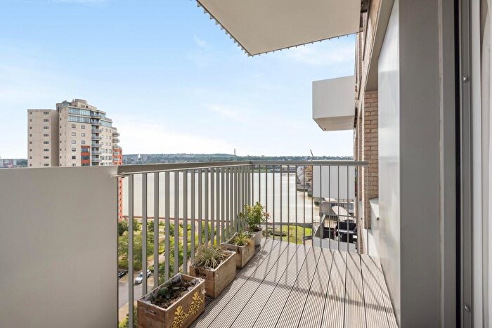 2 Bedroom Apartment To Rent In Waterside Heights, Booth Road, London, E16