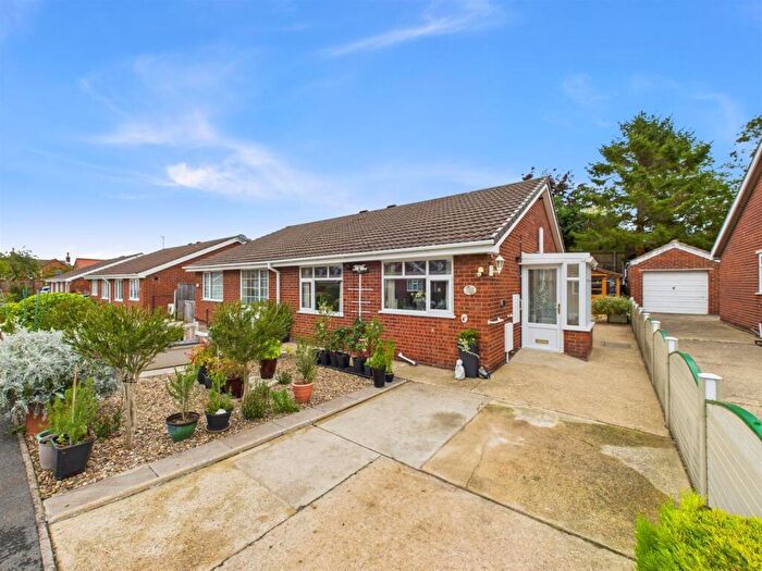 2 Bedroom Semi-Detached Bungalow For Sale In Priory Close, Louth, LN11
