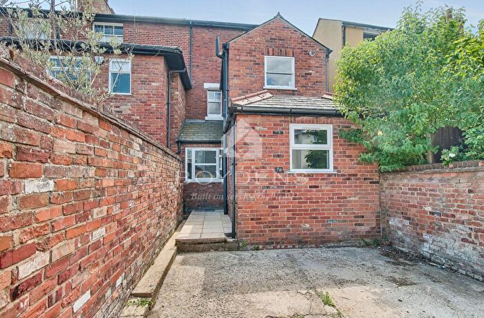 1 Bedroom Flat To Rent In St Peters Street, Colchester, Essex, CO1