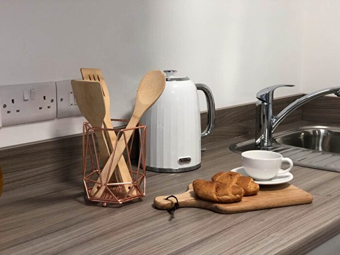 Studio To Rent In North Street, Stroke On Trent, ST4