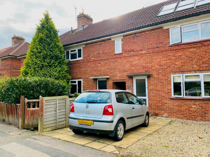 3 Bedroom Apartment To Rent In Valentia Road, Headington, OX3