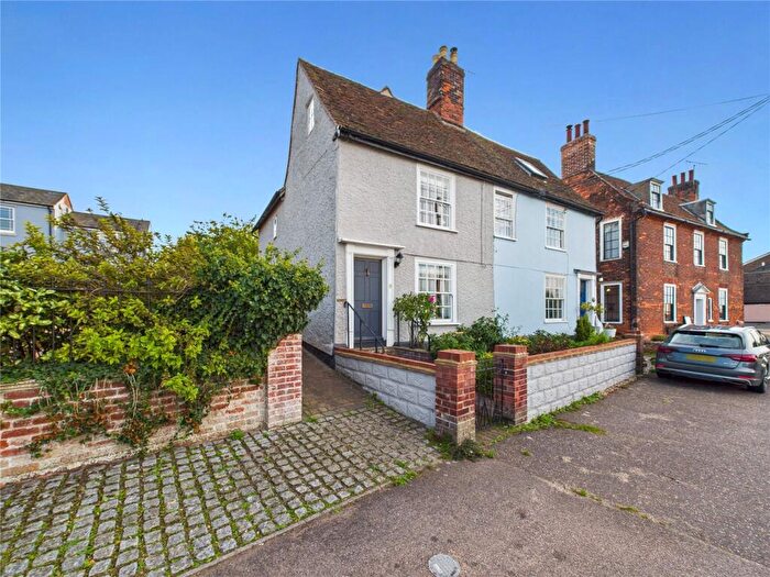 4 Bedroom Semi-Detached House For Sale In The Walls, Manningtree, Essex, CO11