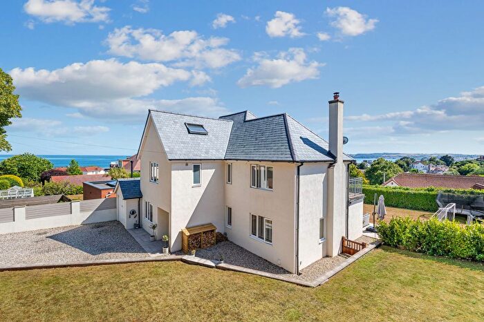 5 Bedroom Detached House For Sale In Livermead, Torquay, TQ2
