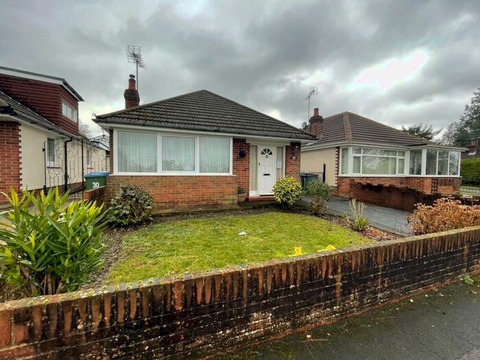 2 Bedroom Bungalow To Rent In Eynham Avenue, Bitterne, Southampton, SO19