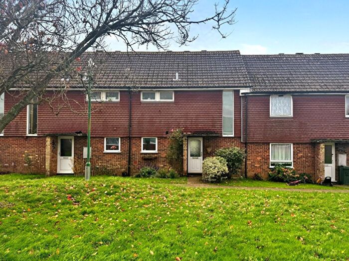 2 Bedroom Terraced House To Rent In Little Chequers, Wye, TN25