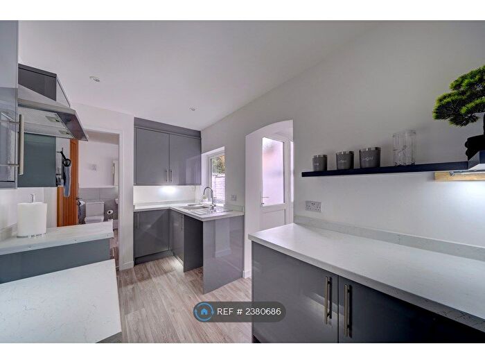 3 Bedroom Terraced House To Rent In Tunnel Hill, Worcester, WR4