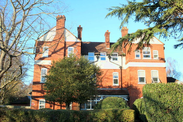 1 Bedroom Apartment To Rent In Acacia Way, Sidcup, DA15