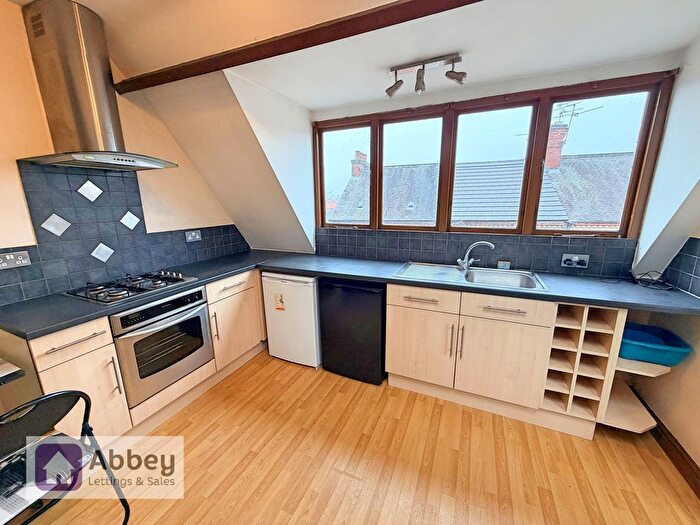 1 Bedroom Flat To Rent In Mill Hill Lane, Leicester, LE2