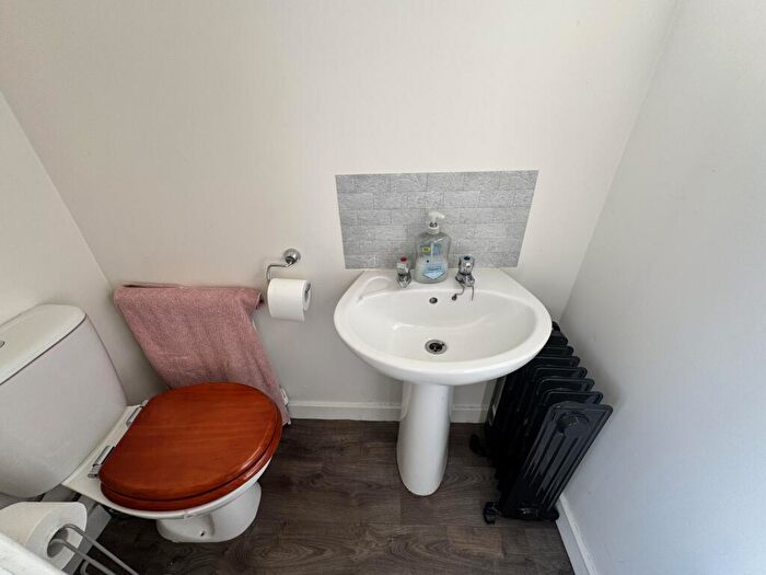 3 Bedroom Terraced House For Sale In Burnside Avenue, Aviemore, PH22
