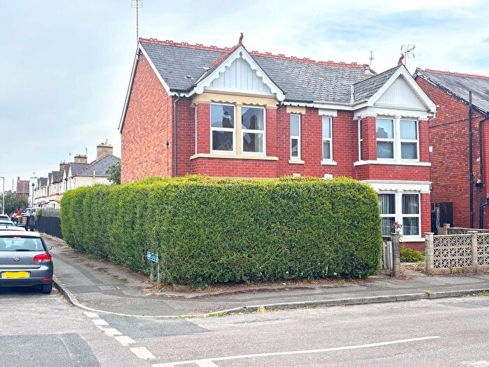 2 Bedroom Semi Detached House For Sale In Central Road, Gloucester, GL1