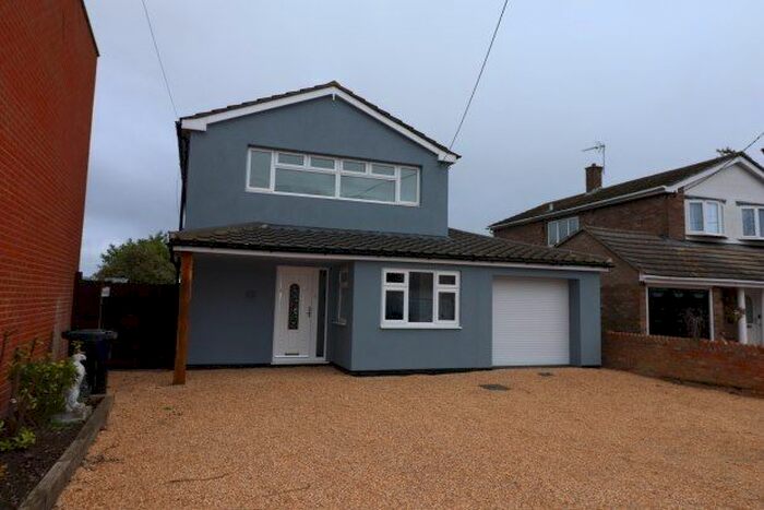 5 Bedroom Property To Rent In North End, Southminster, CM0