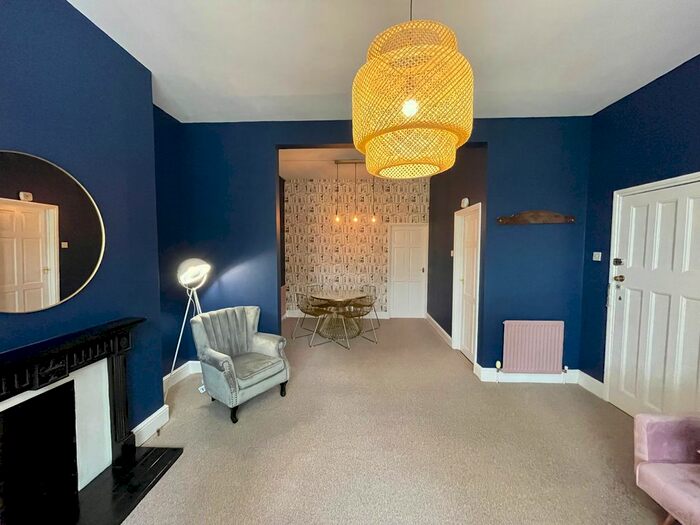 1 Bedroom Flat To Rent In Alexandra Road, Southend-On-Sea, SS1