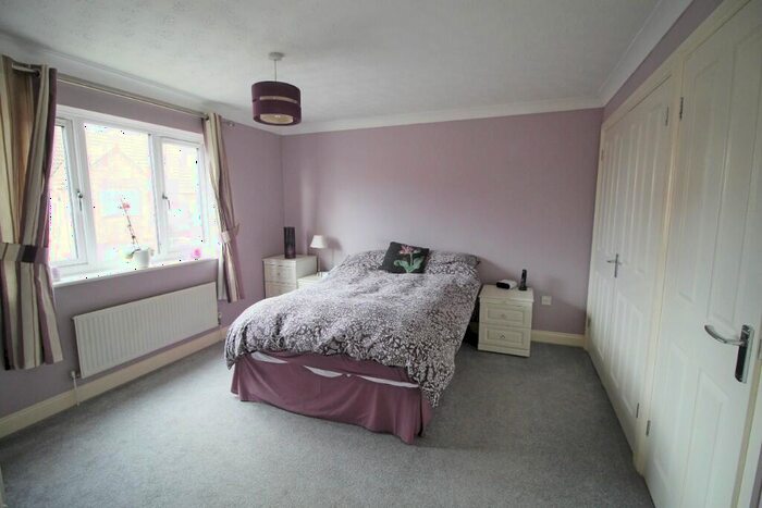 4 Bedroom Detached House For Sale In Barleyfield, Langtoft, PE6