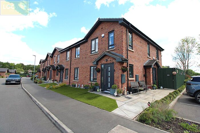 2 Bedroom Cottage For Sale In Modbury Gardens, Urmston, M41