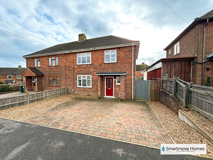 3 Bedroom Semi Detached House For Sale In Wilson Avenue, Loscoe, DE75