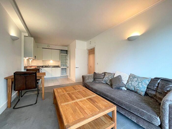 2 Bedroom Flat To Rent In Brighton Belle, Stroudley Road, Brighton, BN1