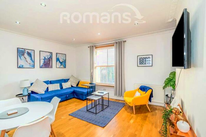 2 Bedroom Maisonette Flat To Rent In City Centre, Winchester, SO23