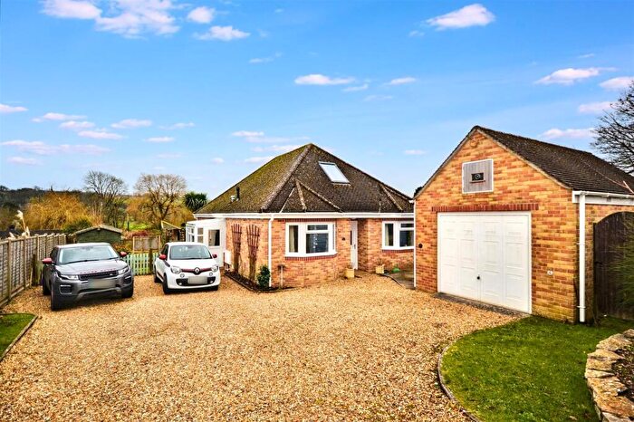3 Bedroom Chalet For Sale In Dorchester Road, Stratton, Dorchester, DT2