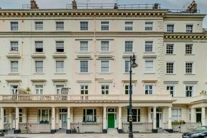 4 Bedroom Flat To Rent In Eccleston Square, London, SW1V