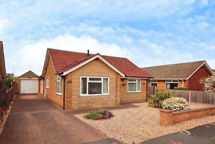 3 Bedroom Detached Bungalow For Sale In Jensen Road, Bracebridge Heath, LN4