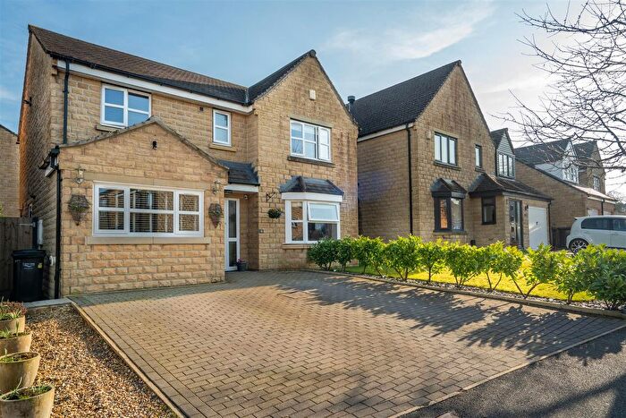 4 Bedroom Detached House For Sale In Mulberry Way, Northowram, Halifax, HX3