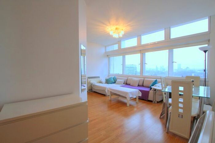 2 Bedroom Flat To Rent In Newington Causeway, London, SE1