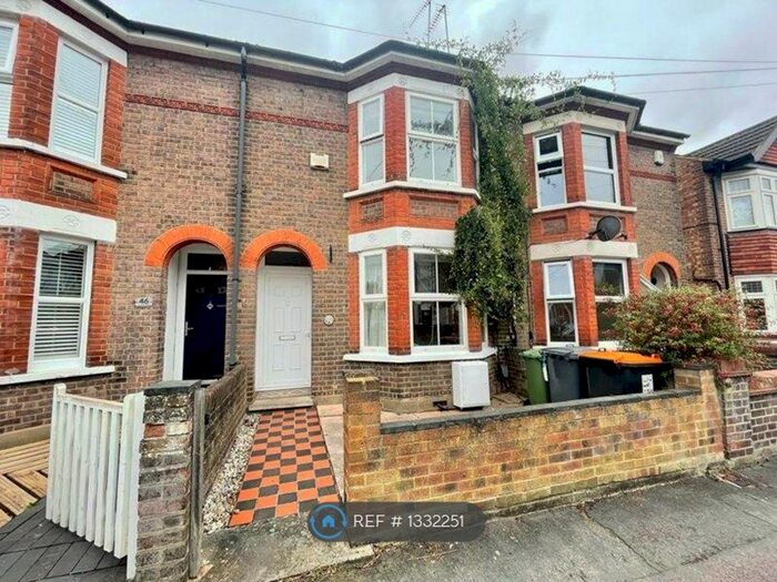 3 Bedroom Terraced House To Rent In Victoria Street, Dunstable, LU6