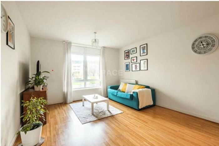 2 Bedroom Apartment To Rent In The Meridian, Reading, RG1