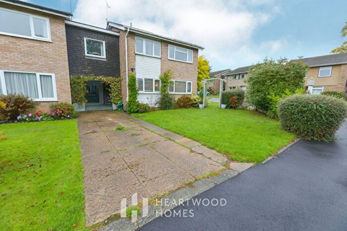 3 Bedroom End Of Terrace House For Sale In Meadowcroft, St. Albans, AL1