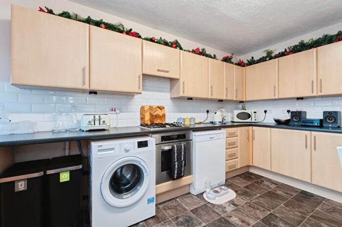 2 Bedroom Maisonette For Sale In Pinehurst Road, West Moors, Ferndown, BH22