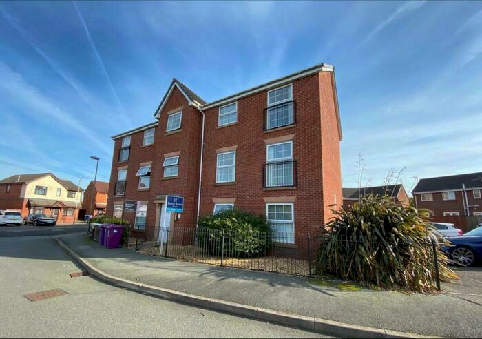 2 Bedroom Flat To Rent In Swallow Fields, Liverpool, L9
