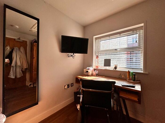5 Bedroom Flat To Rent In Lower Parliament Street, Nottingham, Nottinghamshire, NG1