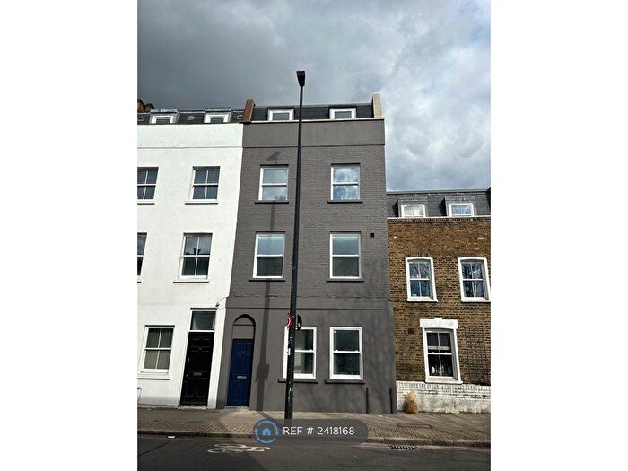 4 Bedroom Flat To Rent In Latchmere Road, London, SW11