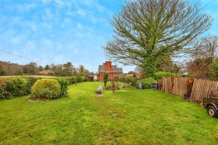 3 Bedroom End Of Terrace House For Sale In Merryhill Terrace, Belmont, Hereford, HR2