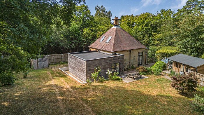 4 Bedroom Detached House For Sale In Colwood Lane, Bolney, Haywards Heath, West Sussex, RH17