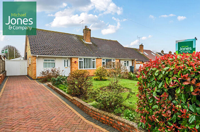 3 Bedroom Bungalow For Sale In Cuckfield Crescent, Worthing, West Sussex, BN13
