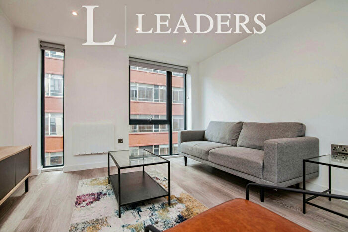 1 Bedroom Apartment To Rent In , Landrow Place, B3