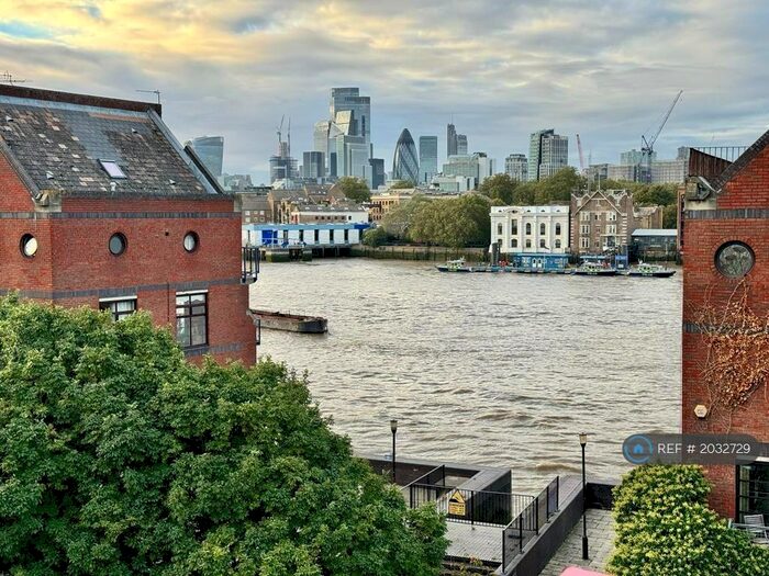 2 Bedroom Maisonette To Rent In Elephant Lane, London, SE16